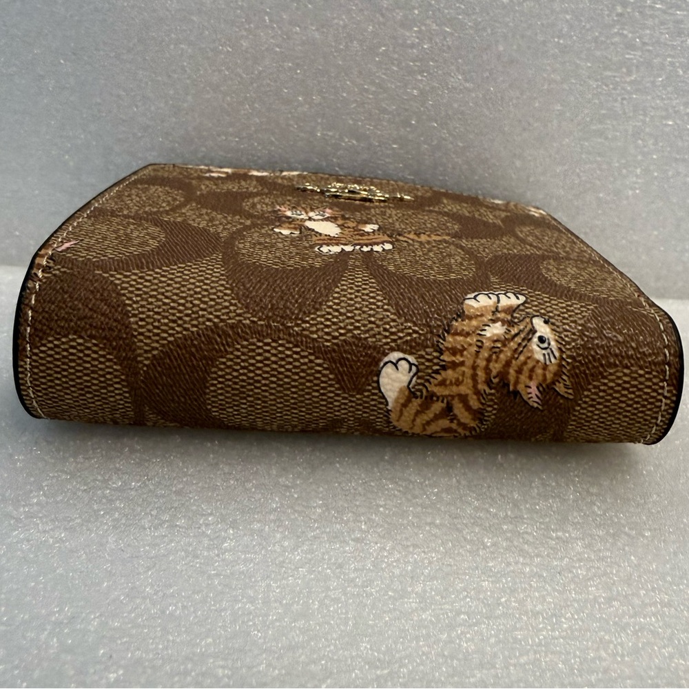 Coach Dancing Kitten Cat Pattern Snap Button Wall… - image 8